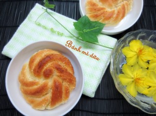 Bánh mì dừa – tạo hình xoắn