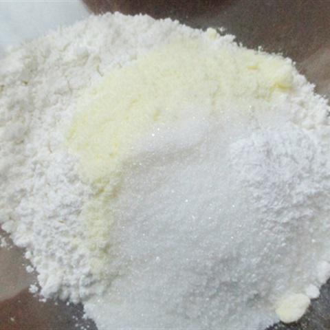 Cách làm bánh mì dừa hình trái tim