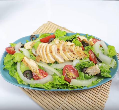 Bánh mì gà nướng phô mai béo ngậy, cay tê đầu lưỡi "phá đảo" thế giới bánh mì