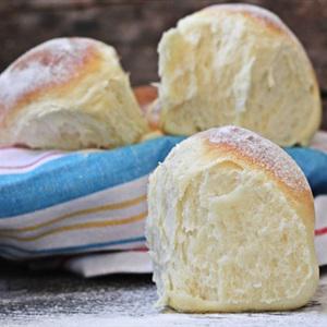 Cách làm bánh mì gối mềm thơm