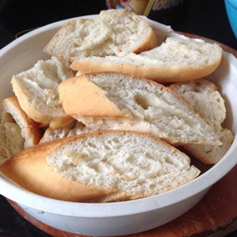 Cách làm bánh mì hấp thịt