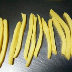 Cách làm bánh mì hình que