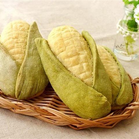 Cách làm bánh mì hình trái bắp