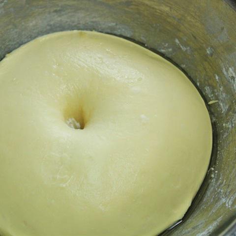 Cách làm bánh mì hot dog