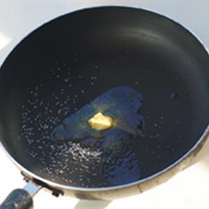 Cách làm bánh mì kẹp chuối