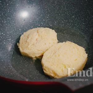 Cách làm bánh mì kẹp kem chiên giòn