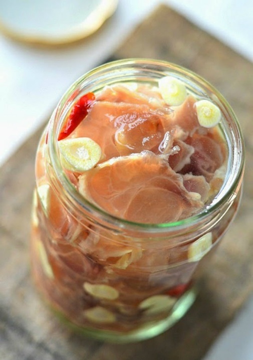 Bánh mì kẹp kem "ngoài nóng trong lạnh" thơm ngon hết sẩy