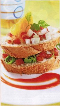 Bánh mì kẹp lạp xưởng