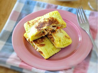 Bánh mì kẹp ngô kiểu cái gối