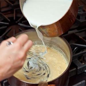 Cách làm bánh mì kẹp phô mai