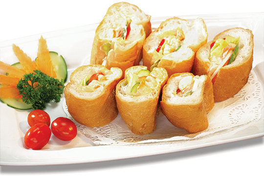 Bánh mì kẹp tôm trộn Mayonnaise