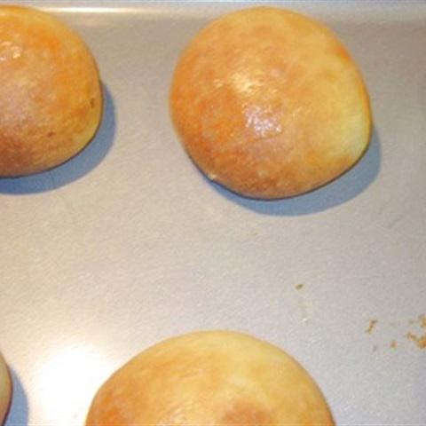 Cách làm bánh mì khoai tây nướng