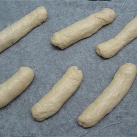 Cách làm bánh mì mềm phủ sốt mayonnaise