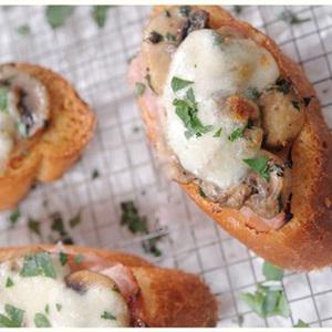 Cách làm bánh mì nấm