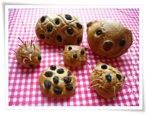 Bánh mì ngọt hình thú