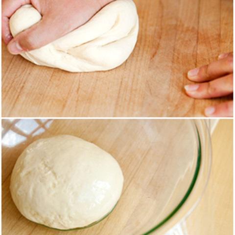 Cách làm bánh mì ngọt nhân mứt dâu