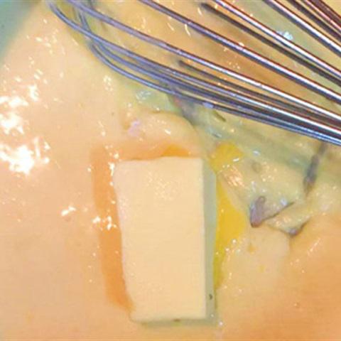 Cách làm bánh mì nhân bơ sữa