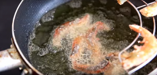 Bánh mì nhân chocolate tan chảy thơm ngào ngạt, ngon đến ngỡ ngàng