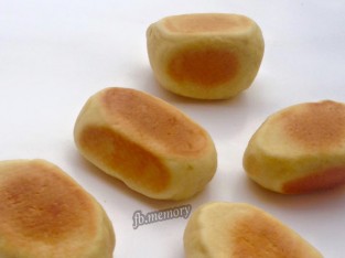 Bánh mì nhân kem trứng sữa ngon tuyệt không cần lò nướng