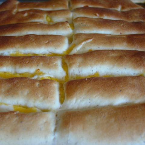 Cách làm bánh mì nhân phô mai