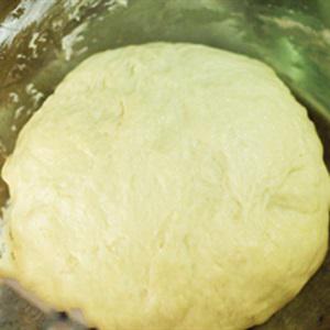 Cách làm bánh mì nhân táo