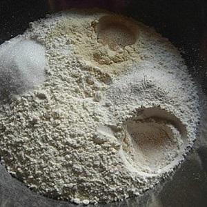 Cách làm bánh mì nhân thịt nguội