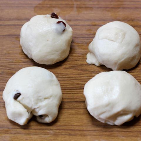 Cách làm bánh mì nho