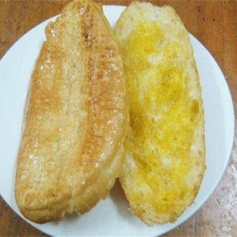 Cách làm bánh mì nướng bơ mật ong