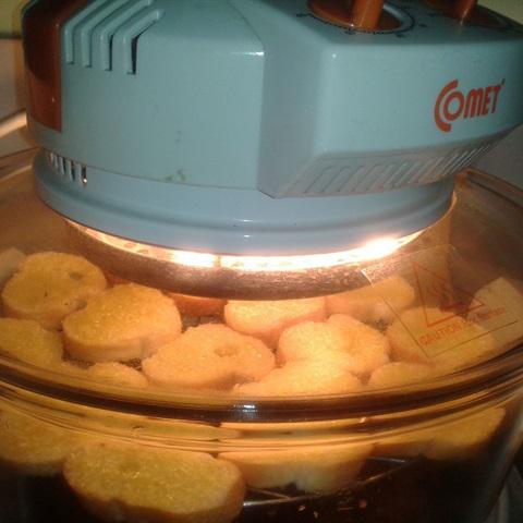 Cách làm bánh mì nướng mè