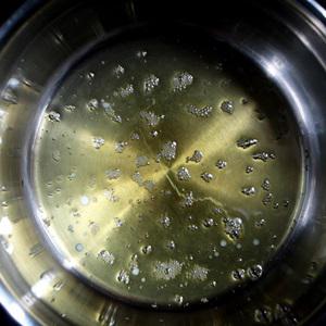 Cách làm bánh mì nướng muối ớt