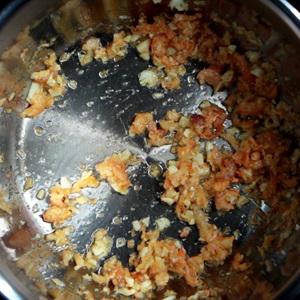 Cách làm bánh mì nướng muối ớt