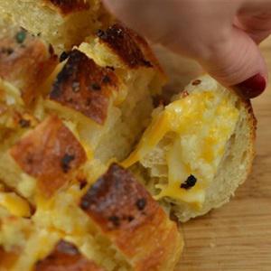 Cách làm bánh mì nướng phô mai