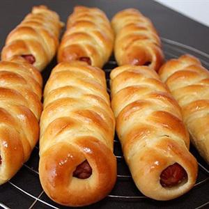 Cách làm bánh mì nướng xúc xính