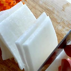 Cách làm bánh mì pa tê thịt nguội