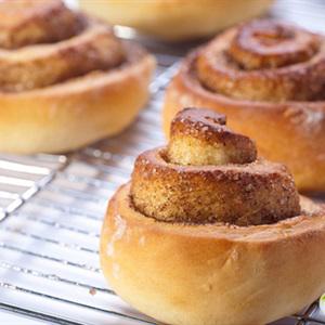 Cách làm bánh mì quế
