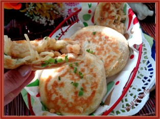 Bánh mì rán nhân tôm