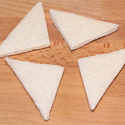 Cách làm bánh mì sandwich kẹp tôm