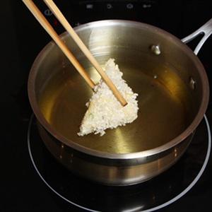 Cách làm bánh mì sandwich kẹp tôm