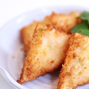 Cách làm bánh mì sandwich kẹp tôm