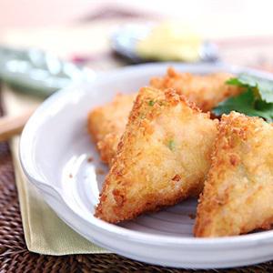 Cách làm bánh mì sandwich kẹp tôm