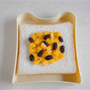 Cách làm bánh mì sandwich xoài