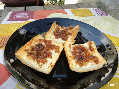 Bánh mì sấy 3 vị