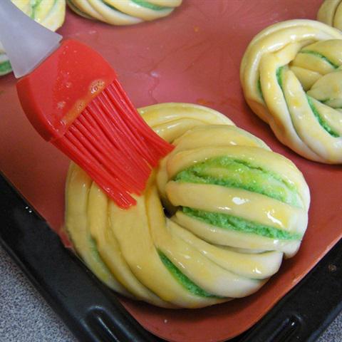 Cách làm bánh mì sữa dừa