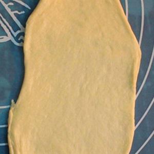 Cách làm bánh mì sữa tươi hình trái tim