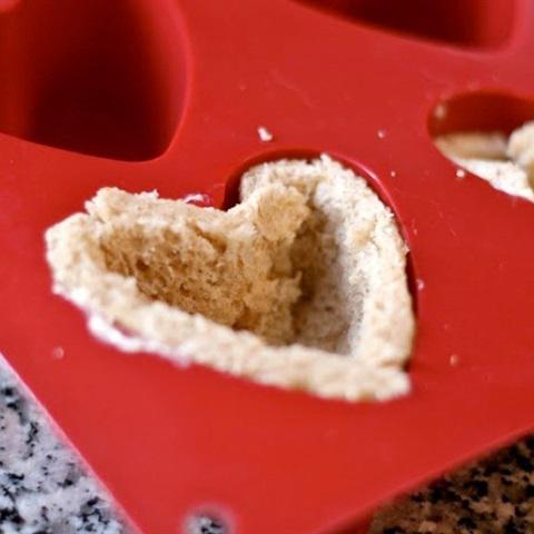 Cách làm bánh mì trứng thịt