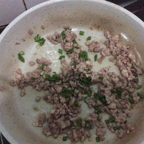 Cách làm bánh mì thịt xào