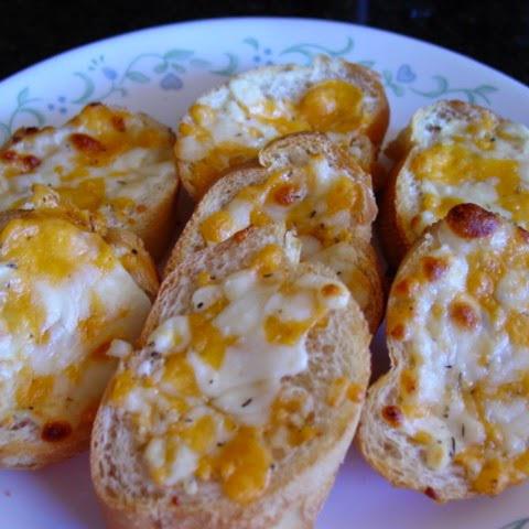 Cách làm bánh mì tỏi phô mai