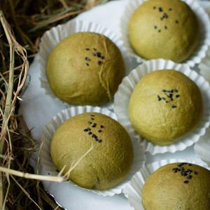 Cách làm bánh mì trà xanh