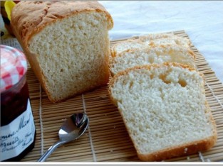 Bánh mì trắng mềm