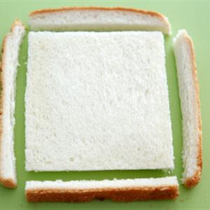 Cách làm bánh mì trứng cuốn